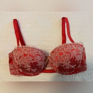 Victoria’s Secret Dream Angels Red and White Lace Bra